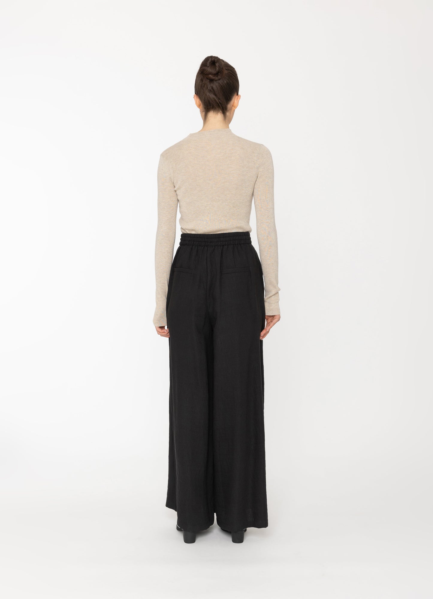 Iris Pants W26 in Oatmeal Blacklist women's pants NZ