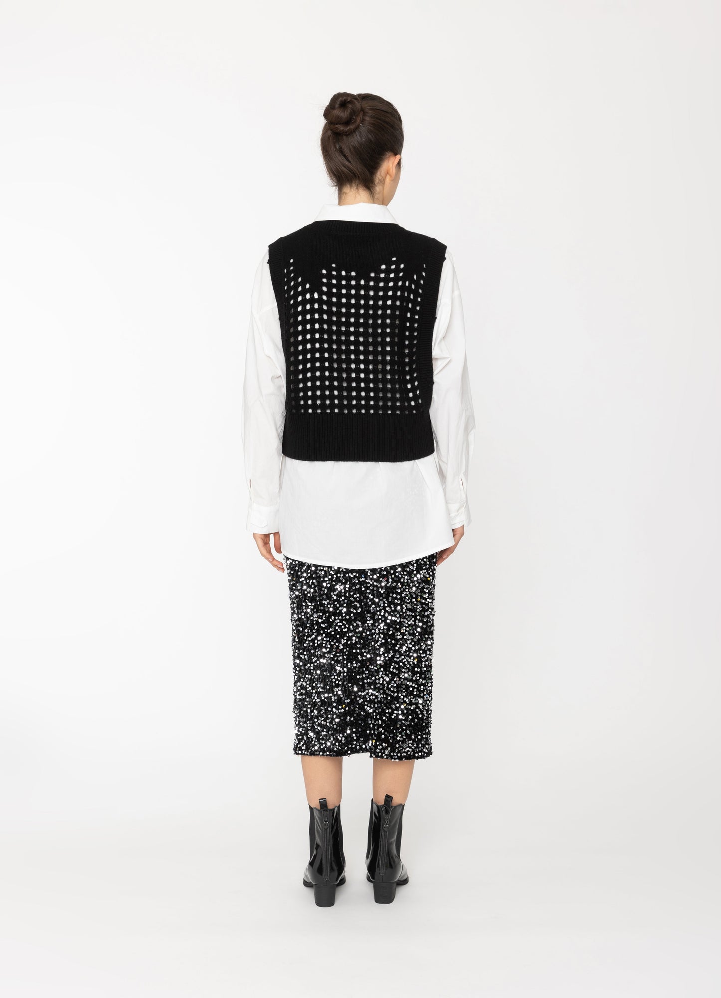 Rey Vest in Black Blacklist women's top NZ