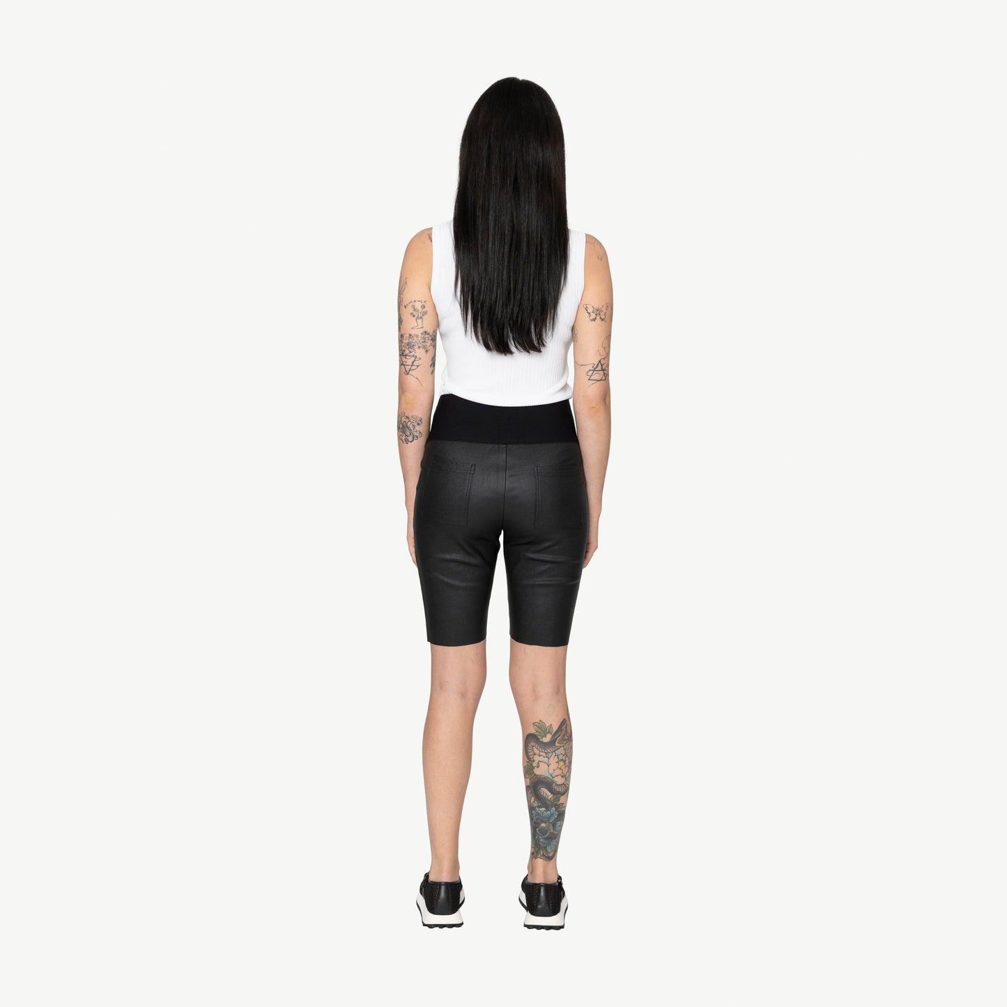 Oza Shorts