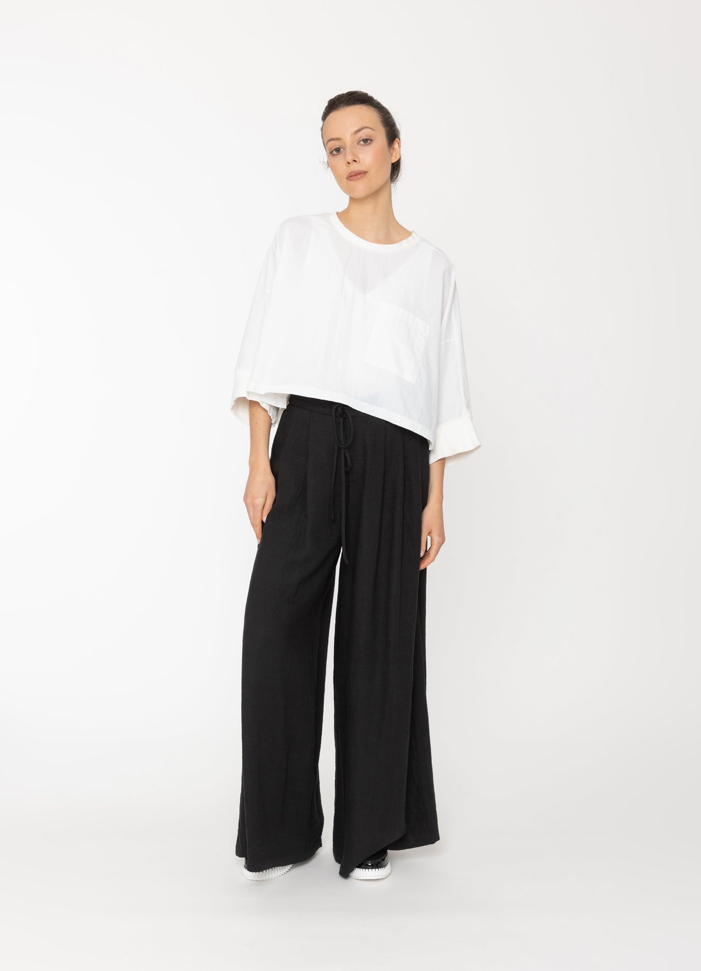 Yve Top in White Blacklist women's top NZ