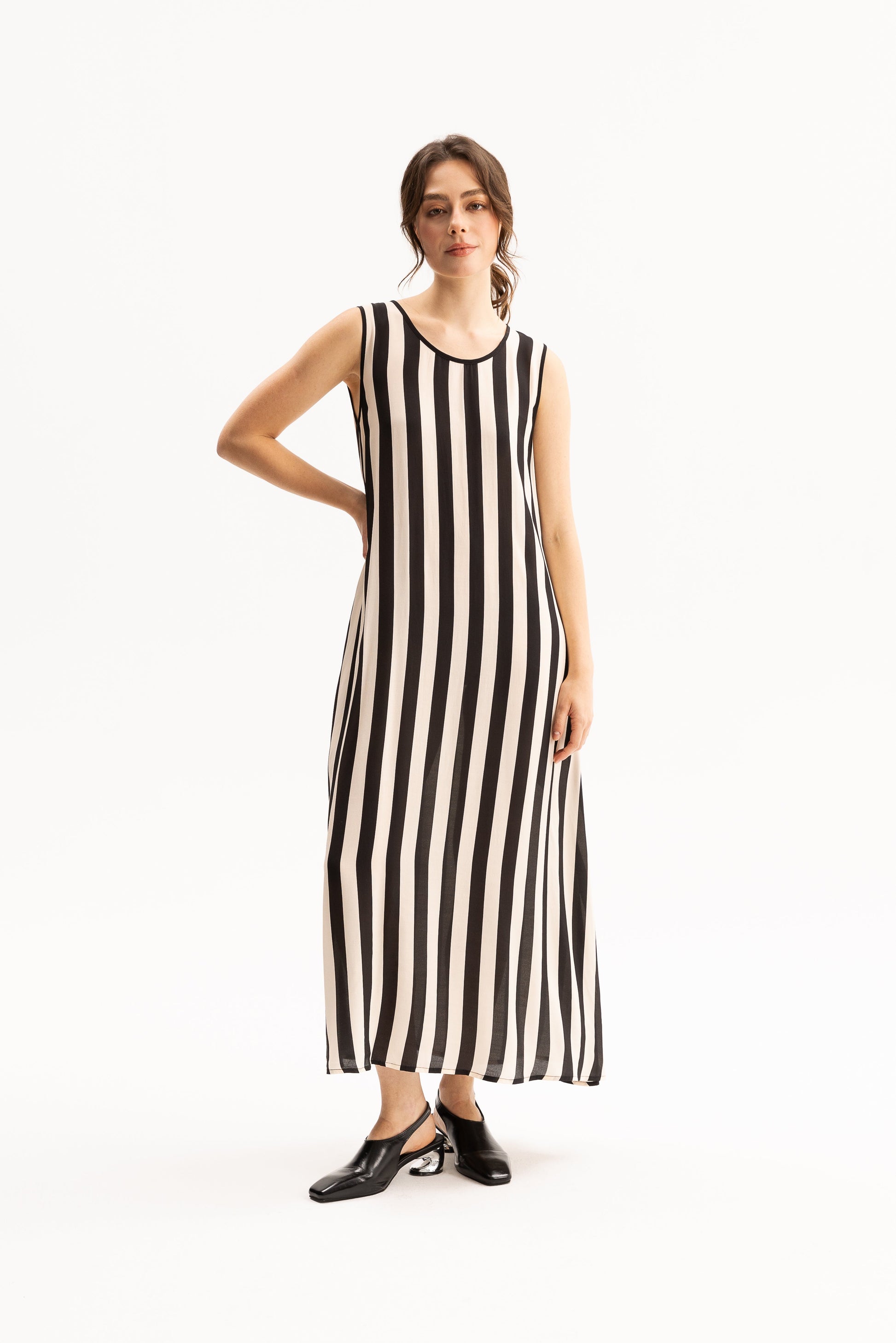 D11 - Camryn Dress Summer Blacklist NZ fashion