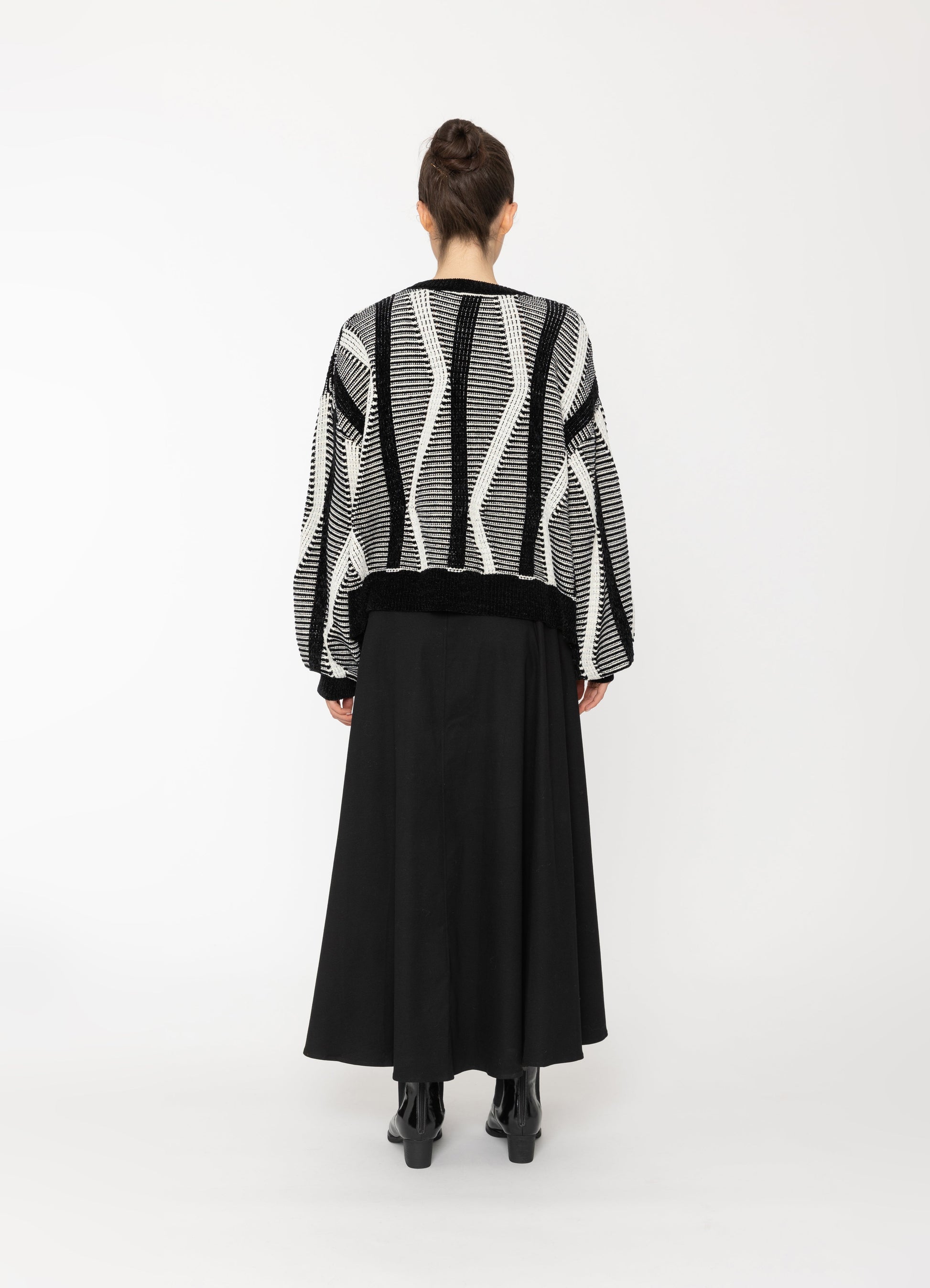 Nalu Top in Black + White Blacklist women's knitwear NZ