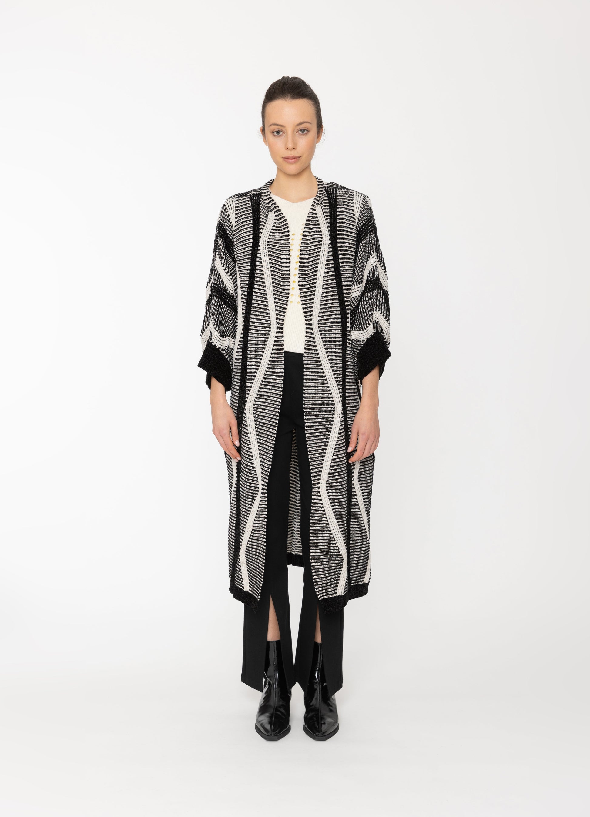 Zale Cardigan in Black + White Blacklist women's cardigan NZ