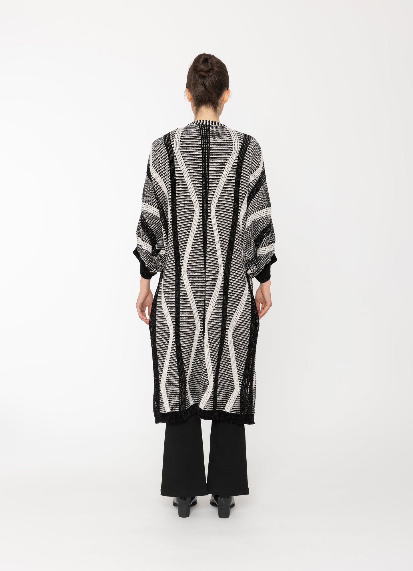 Zale Cardigan in Black + White Blacklist women's cardigan NZ